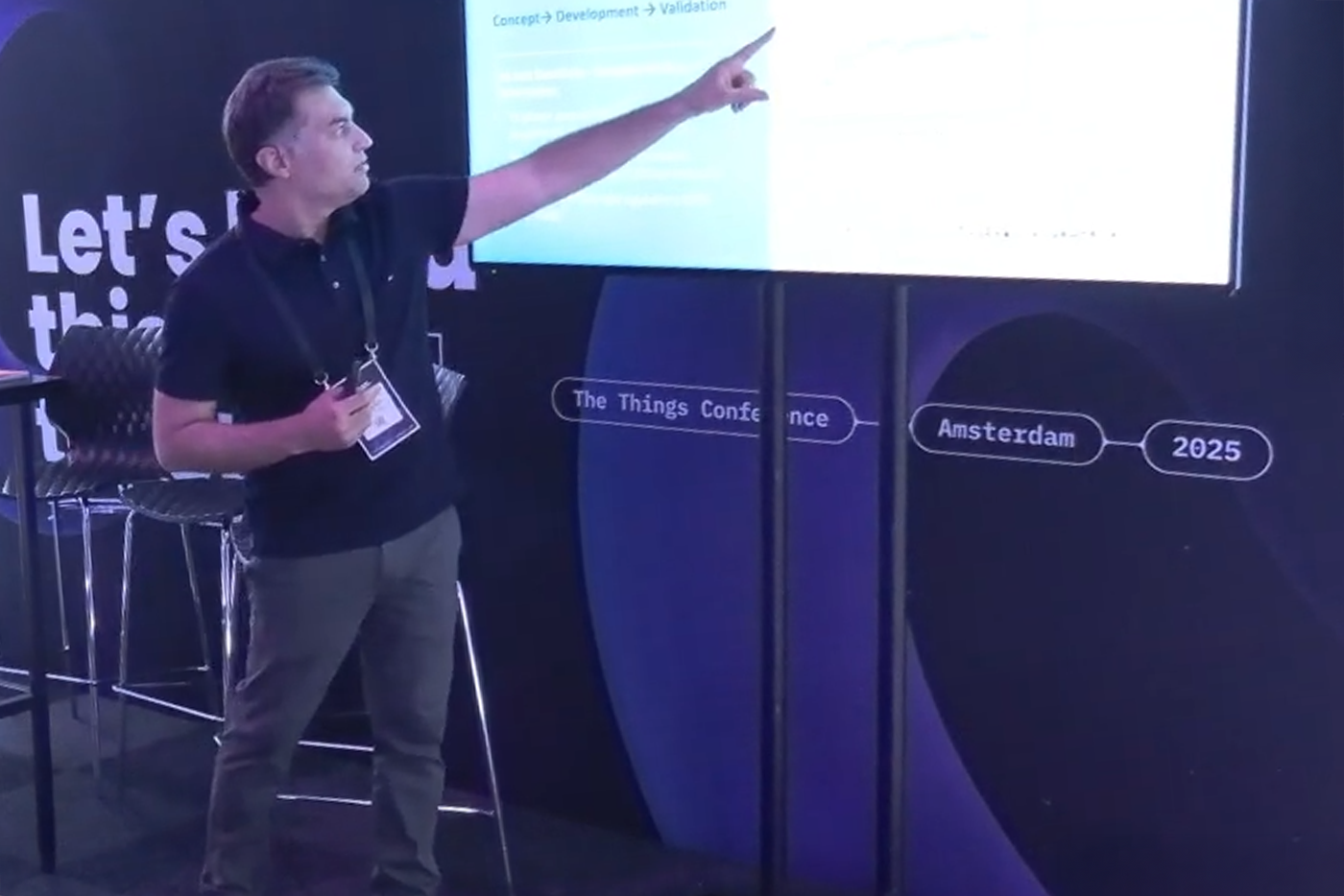 Davide Orifiamma, Semtech R&D Director, presenting technical details of the Semtech LoRaWAN End-Device Stack and LoRa Basics Modem at The Things Conference